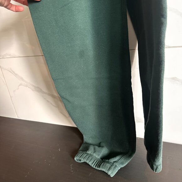 Roots Classic Green Sweatpants Joggers - Picture 5 of 9